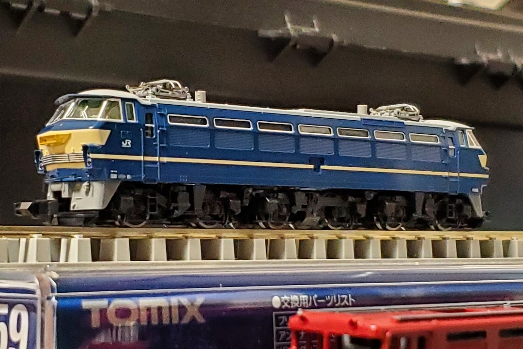 TOMIX 7159 EF66 27号機をディテールアップ① | 鉄道模型なまけ日記