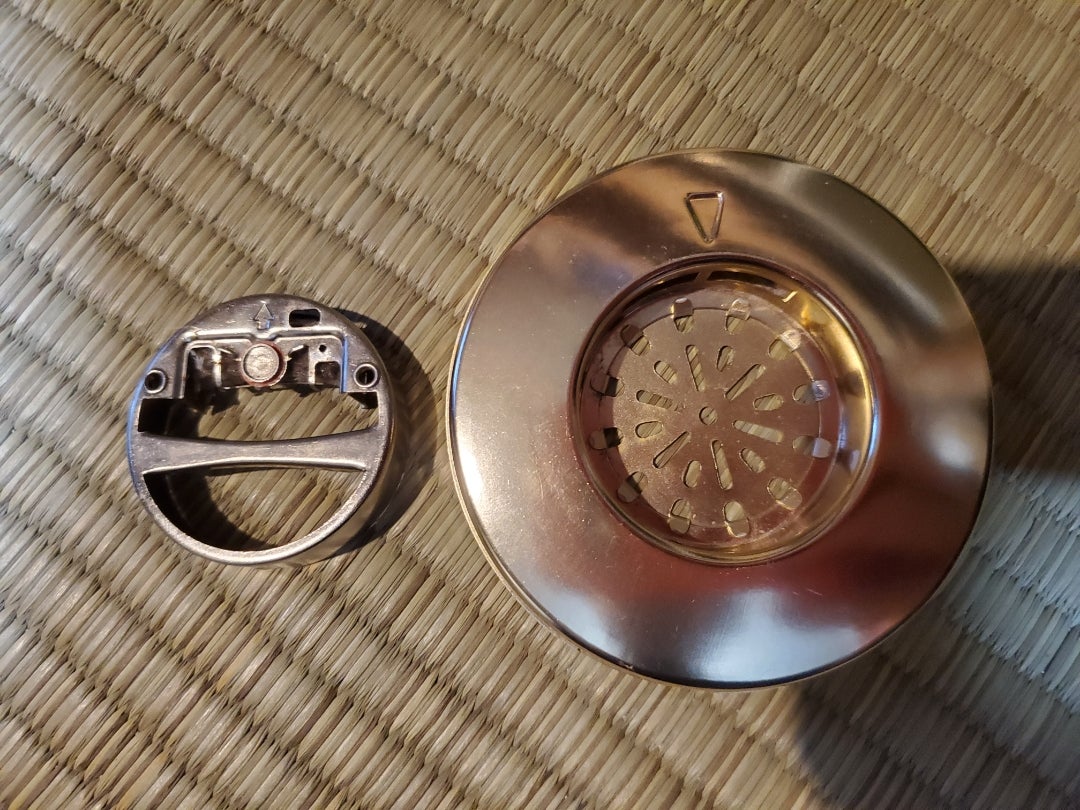 ハクキンカイロと一緒に出てきたナショナルカイロ ナショナルカイロの