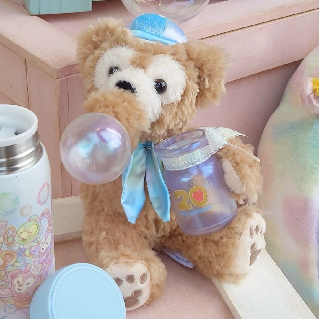 ダッフィー＆フレンズ20周年！カラフルハピネス ぬいぐるみグッズ新