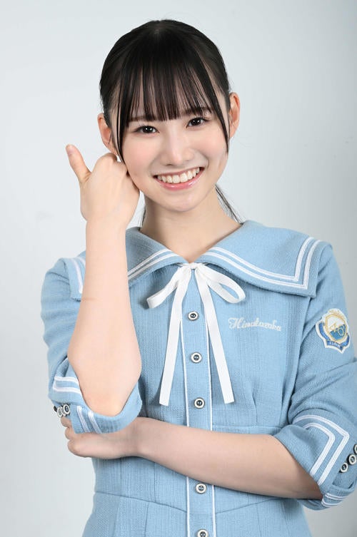日向坂46高井俐香 ギャップある素顔武器に“ひまわりスマイル”で