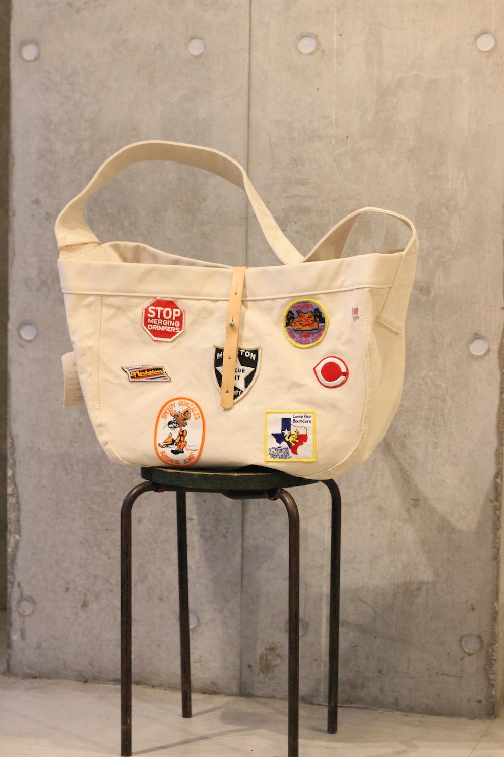 Information】別注ニュースペーパーバッグ明日13:00通販解禁です