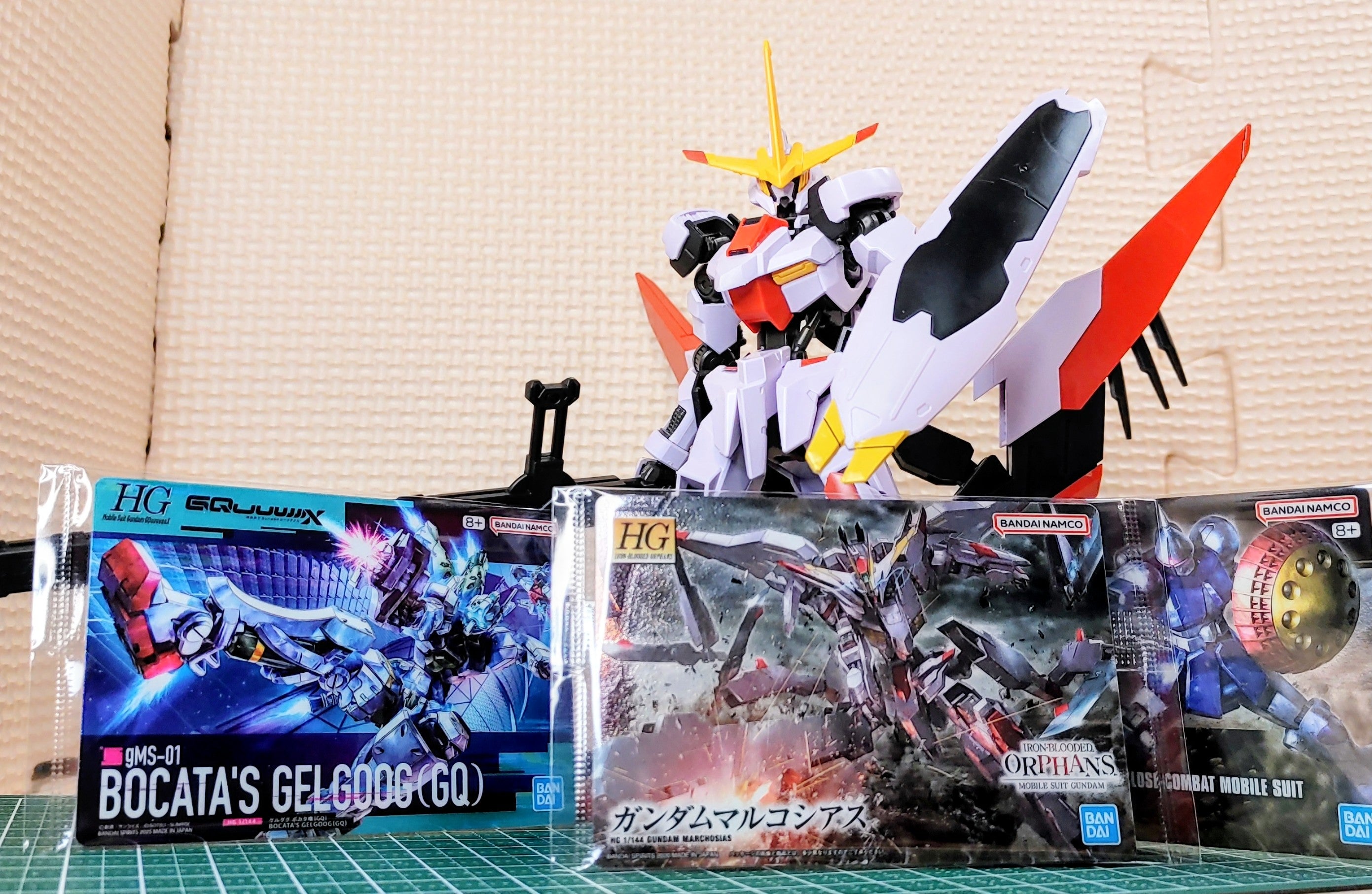 ひとくちトレカアーカイブ】GUNDAMガンプラパッケージアートグミ3 その