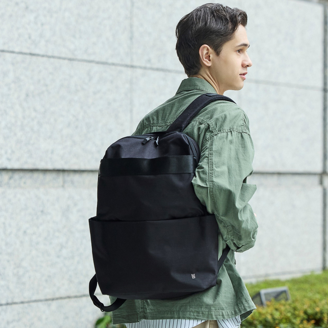 蛇腹な内部がイイ！MILESTOの新作バッグパックはショルダーにもなる