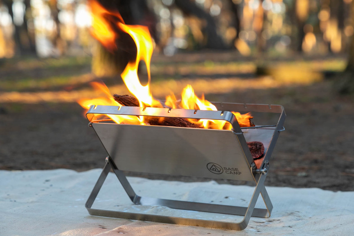 軽い！小さい！でも長い薪だってOK！三拍子そろった「男前ファイア