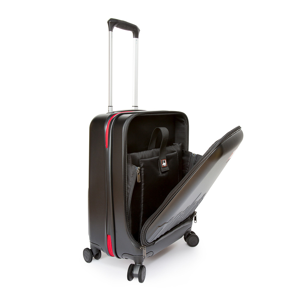 Manhattan Portageのラゲージは大容量で機能盛り盛り！快適に旅行でき