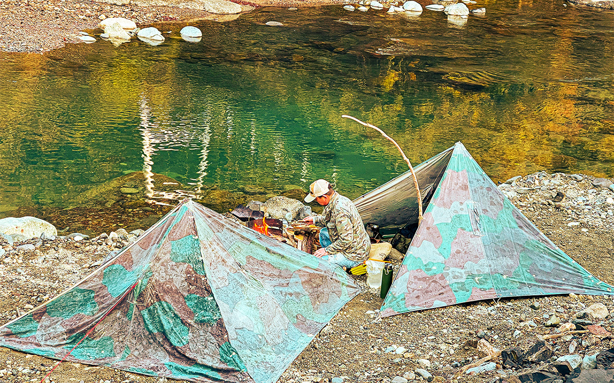 5分で設営可能！スウェーデン軍幕の簡単な張り方5ステップ
