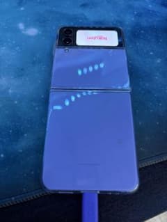 ジャンク品 Galaxy Z Flip 4 - メルカリ