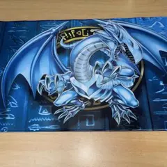 2026年最新】青眼の白龍 プレイマットの人気アイテム - メルカリ