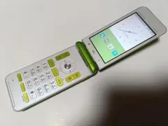 2026年最新】au KYF37の人気アイテム - メルカリ