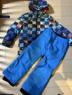 2026年最新】QUIKSILVER ウェア(子ども用)の人気アイテム - メルカリ