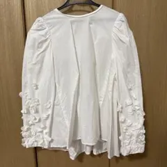 2026年最新】yori ブラウス shiroconの人気アイテム - メルカリ