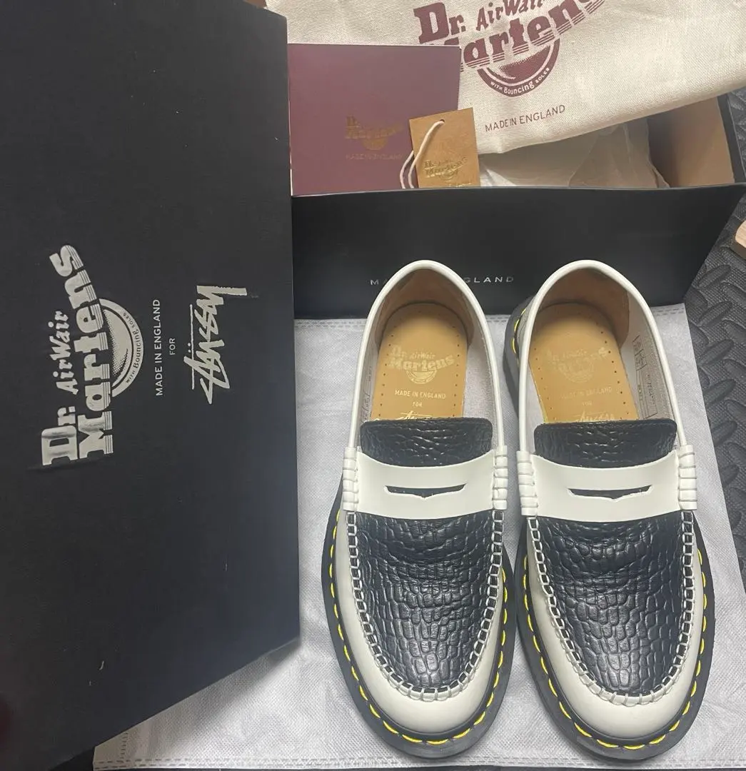 2026年最新】stussy Dr martensの人気アイテム - メルカリ
