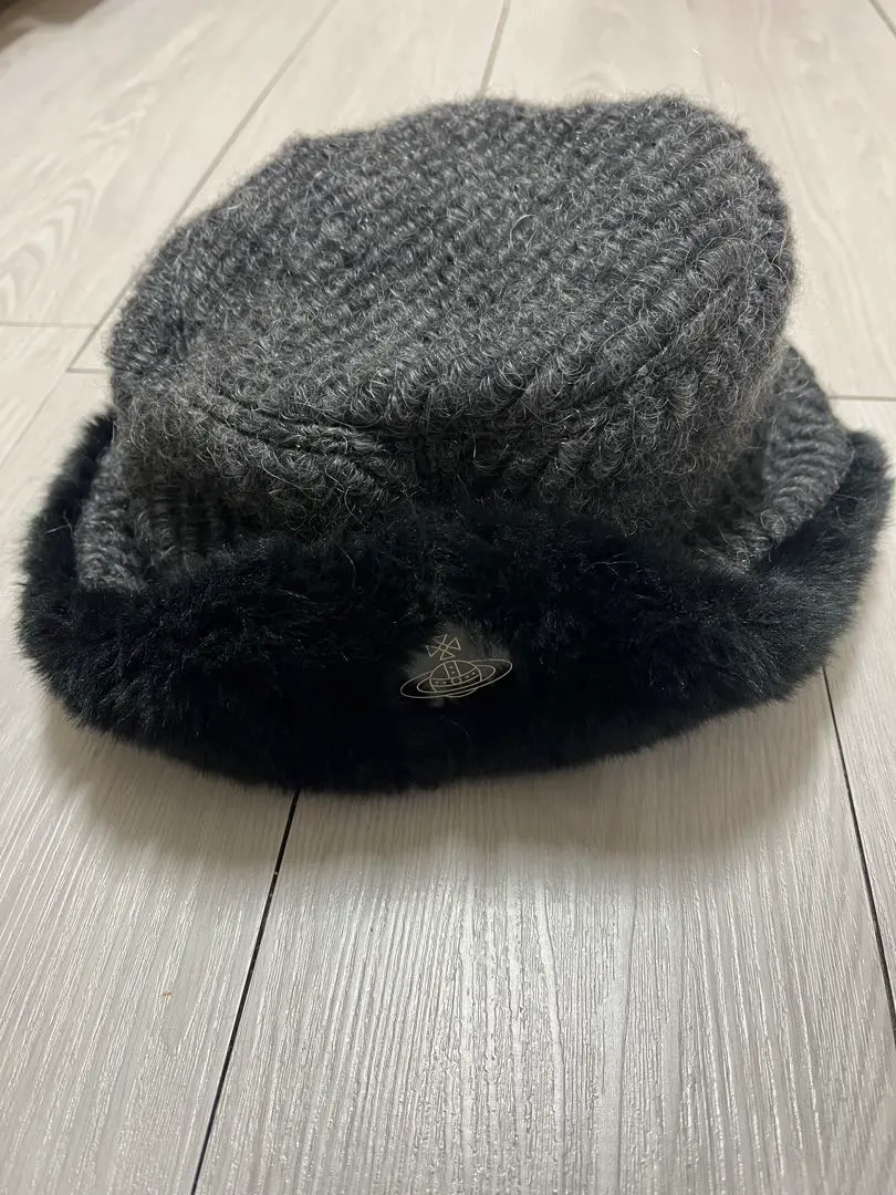 2026年最新】ヴィヴィアン 帽子 ボアの人気アイテム - メルカリ