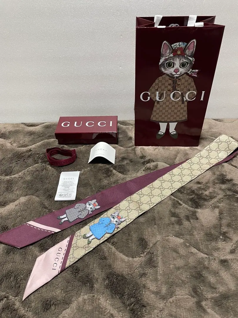 2026年最新】ヒグチユウコ gucci スカーフの人気アイテム - メルカリ