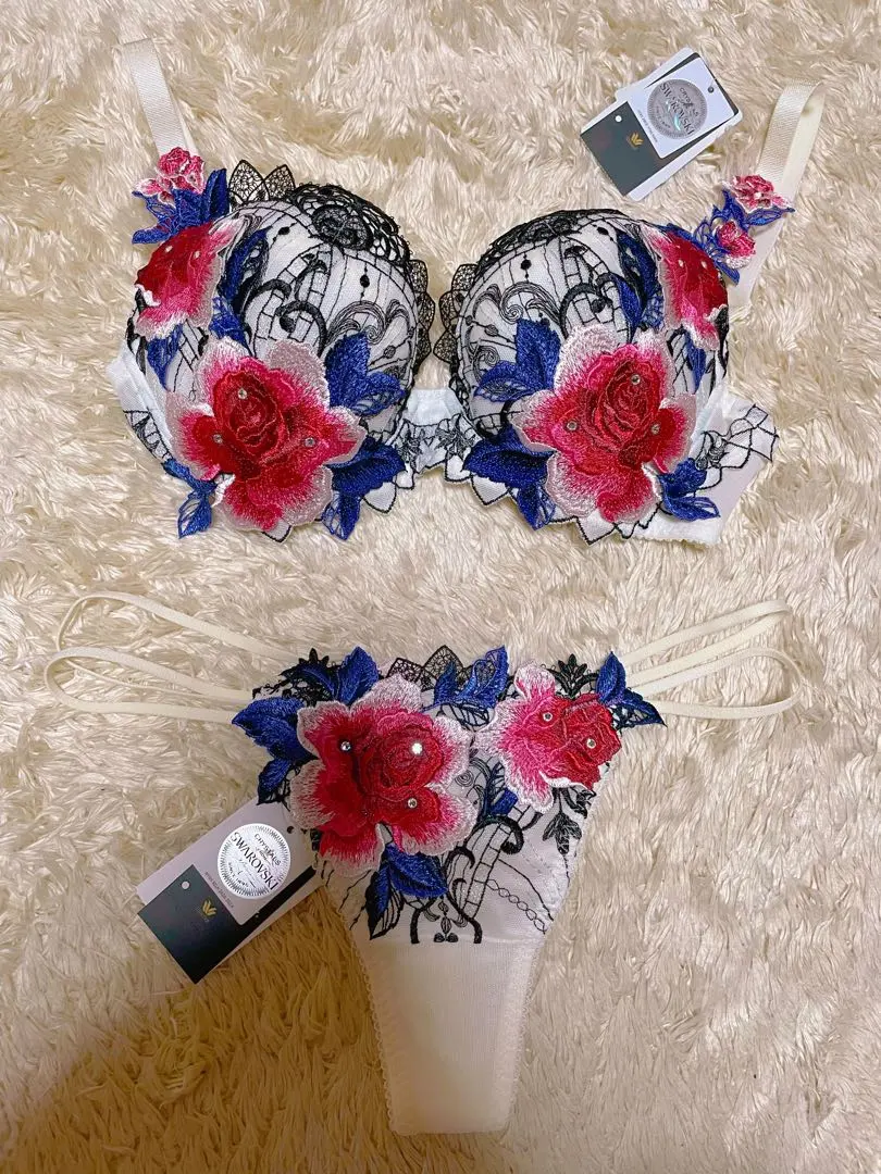 2026年最新】サルート ラマンの人気アイテム - メルカリ