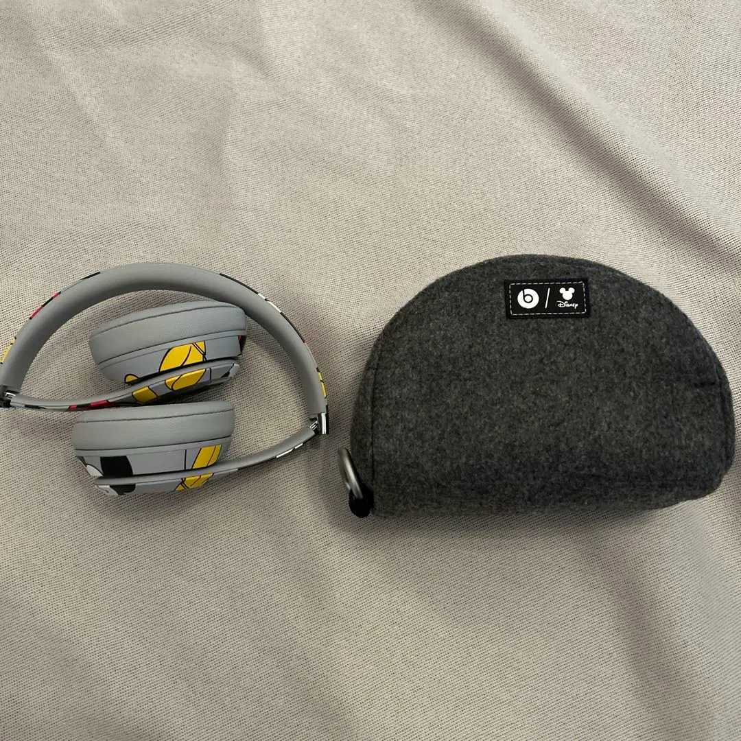 2026年最新】beats solo3 wireless ミッキーの人気アイテム - メルカリ