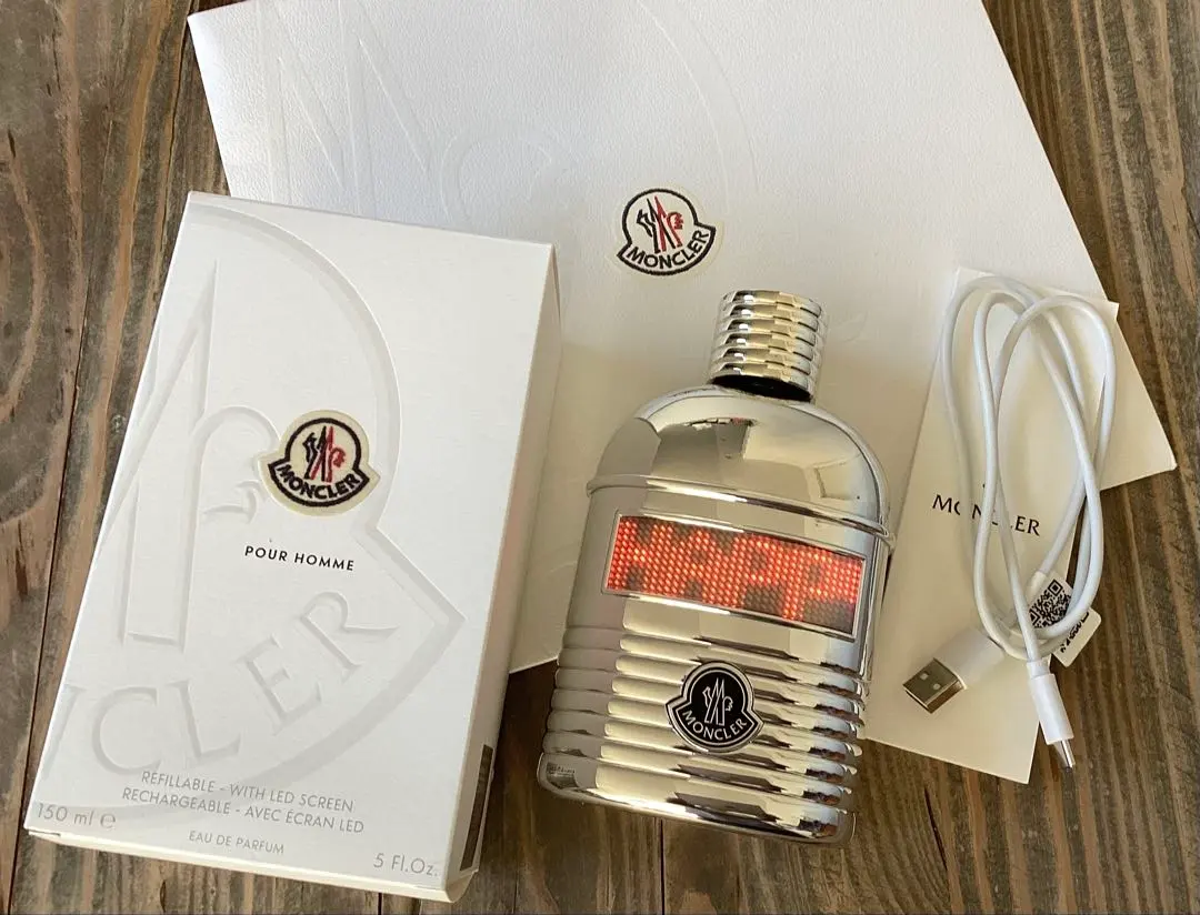 2026年最新】モンクレールプールオムの人気アイテム - メルカリ