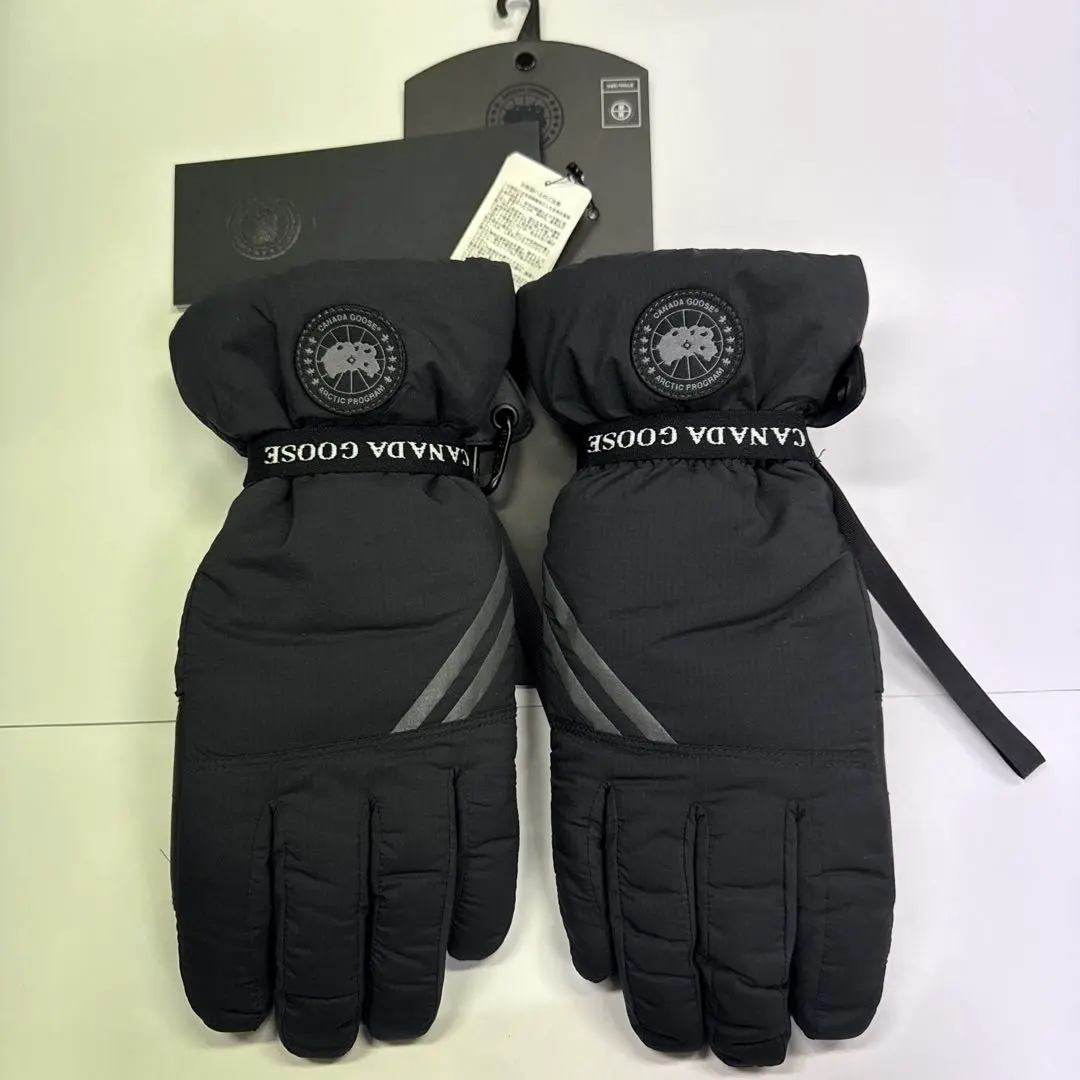 2026年最新】CANADA GOOSE 手袋の人気アイテム - メルカリ