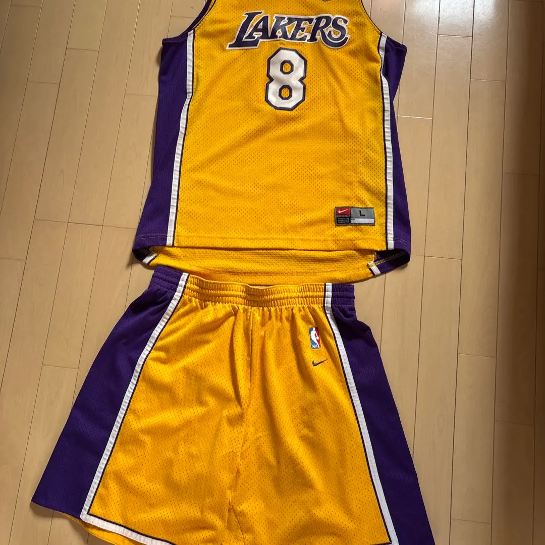 2026年最新】レイカーズ8番の人気アイテム - メルカリ