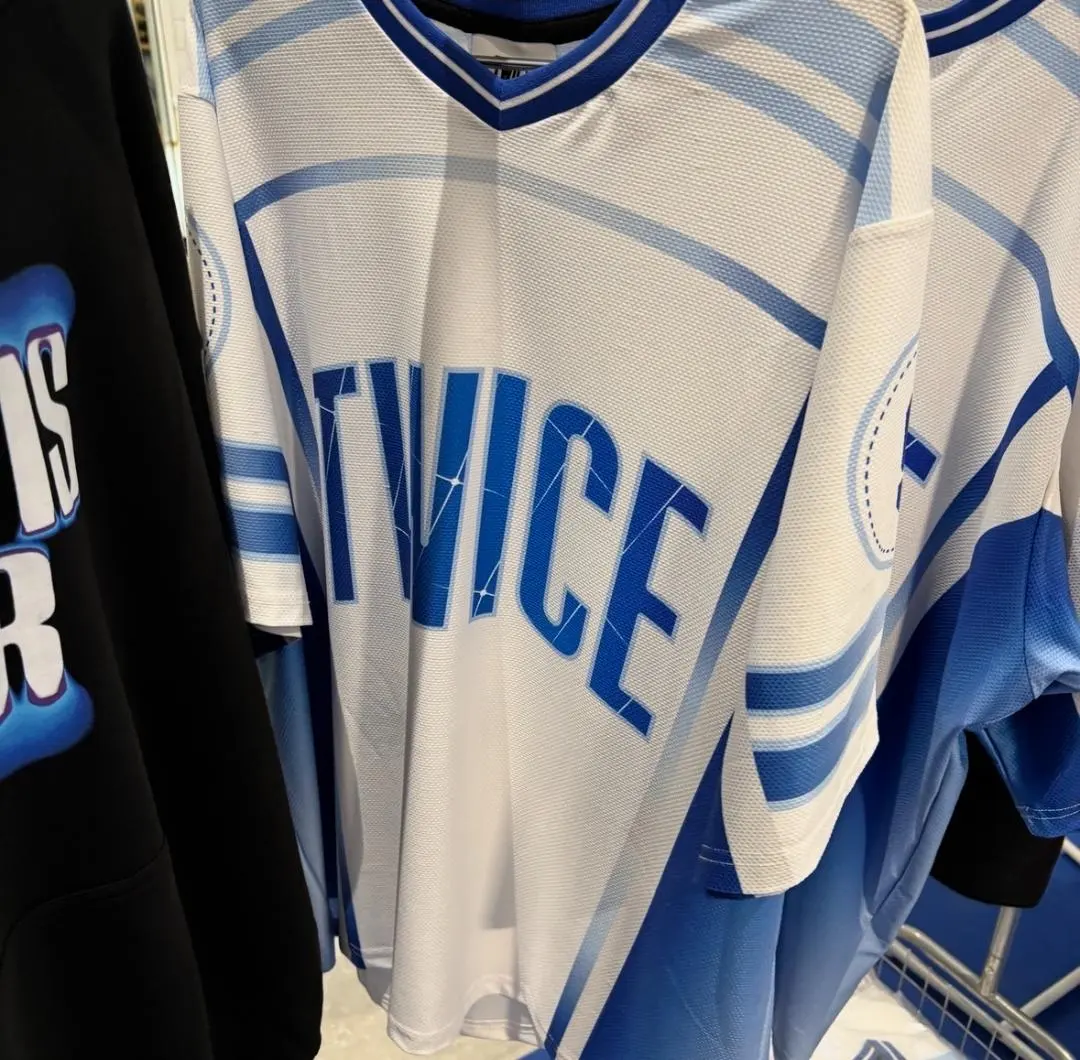 2026年最新】TWICE ユニフォーム ジヒョの人気アイテム - メルカリ