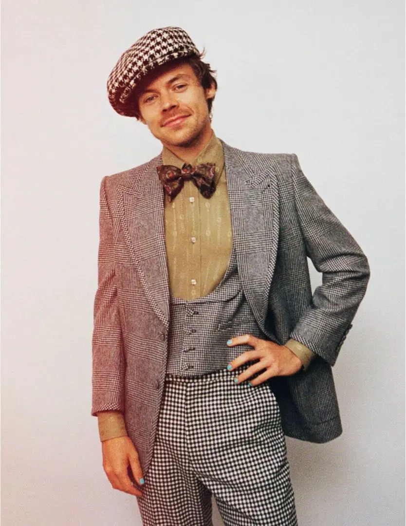 2026年最新】ハリースタイルズ gucciの人気アイテム - メルカリ