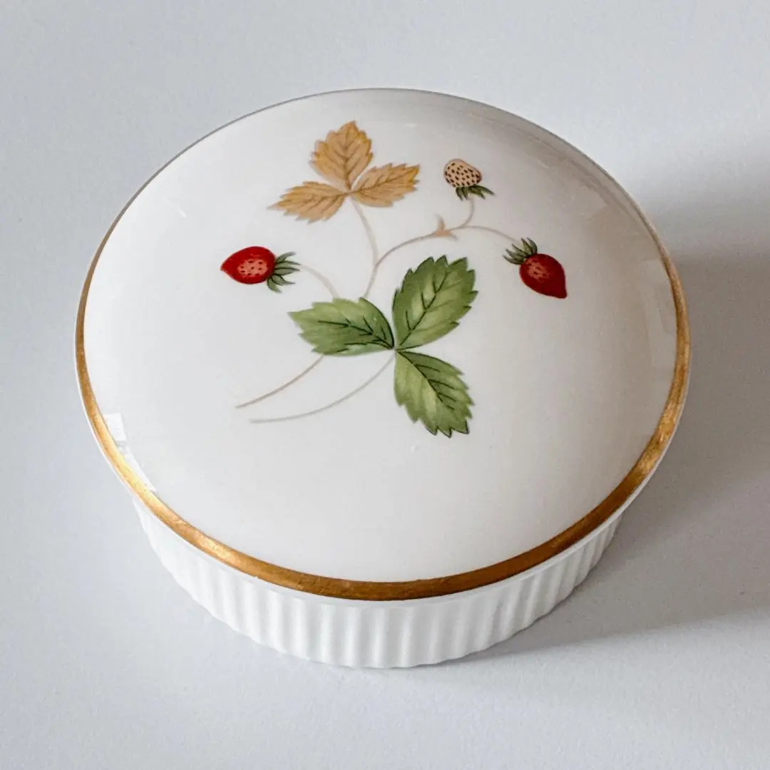 2026年最新】アクセサリー wild strawberryの人気アイテム - メルカリ