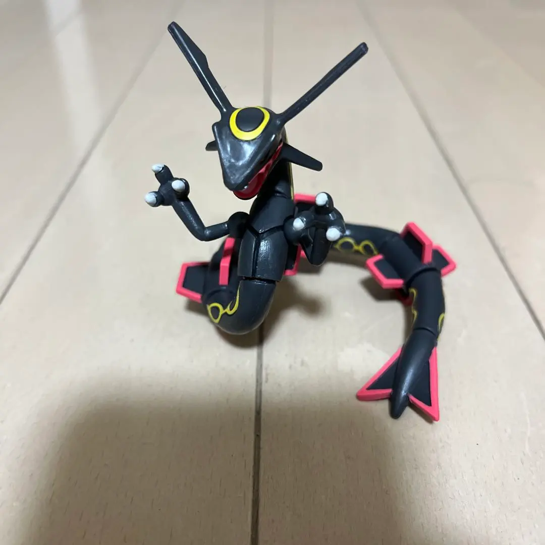 2026年最新】モンコレ 色違いレックウザの人気アイテム - メルカリ