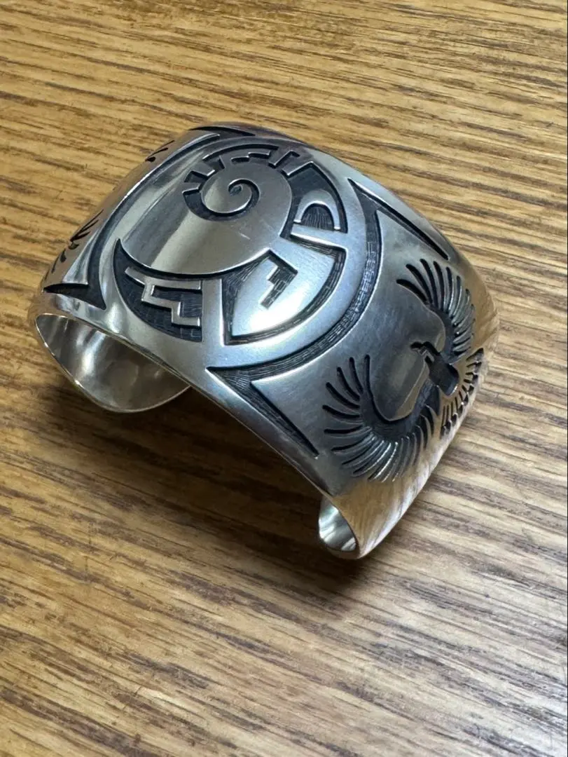 2026年最新】Wingrock バングルの人気アイテム - メルカリ