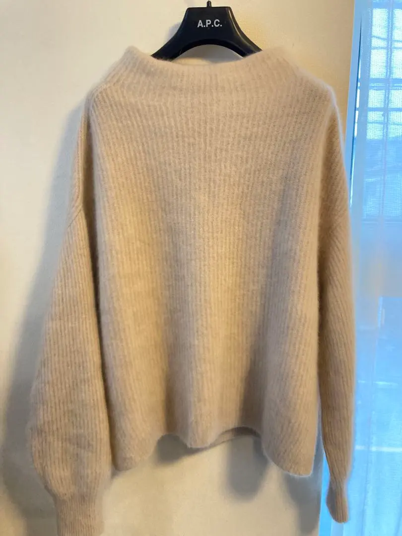 2026年最新】plage fur アゼvネックプルオーバーの人気アイテム - メルカリ