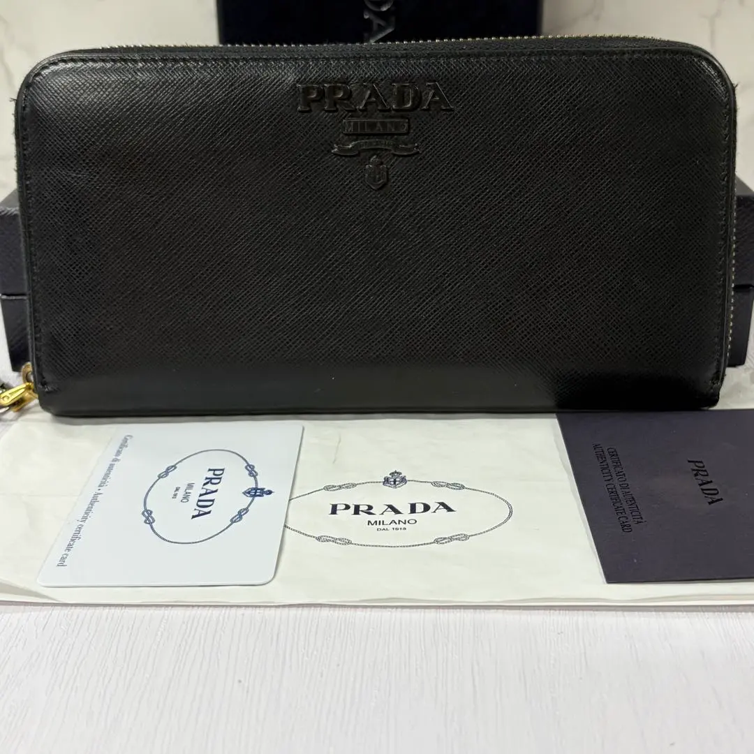 2026年最新】プラダ 迷彩 財布の人気アイテム - メルカリ