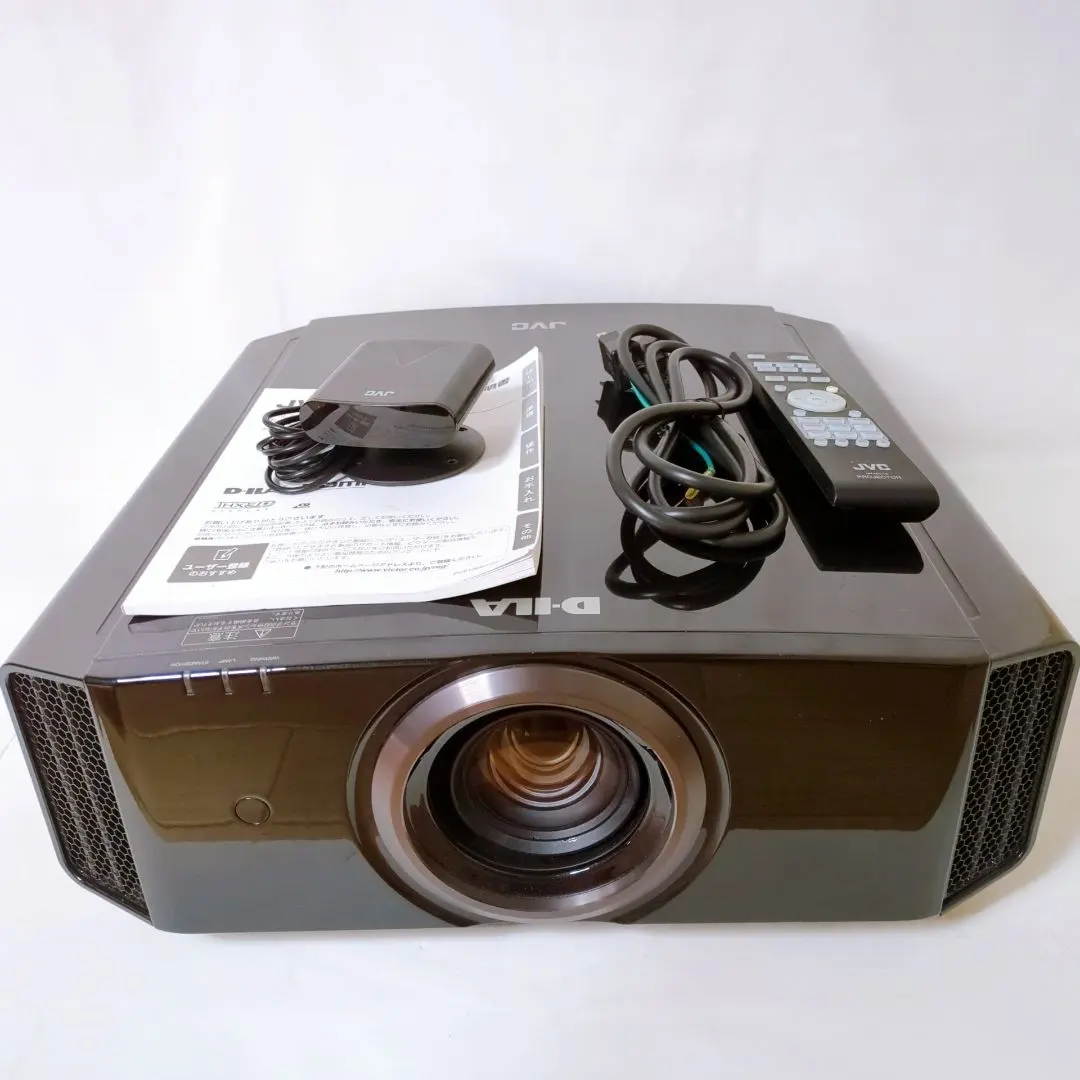 2026年最新】プロジェクター jvc dlaの人気アイテム - メルカリ