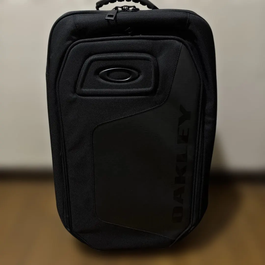 2026年最新】オークリー キャリーバックの人気アイテム - メルカリ