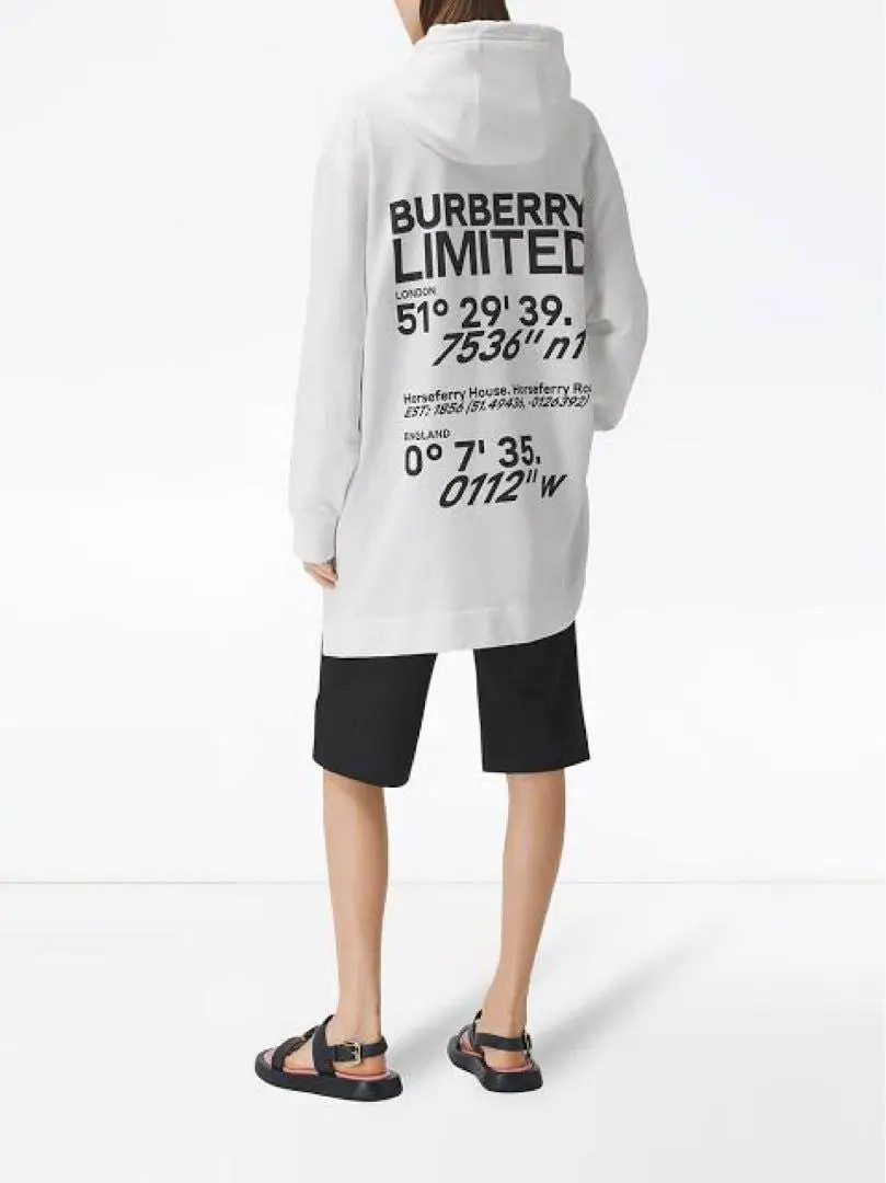 2026年最新】BURBERRY LONDON パーカーの人気アイテム - メルカリ