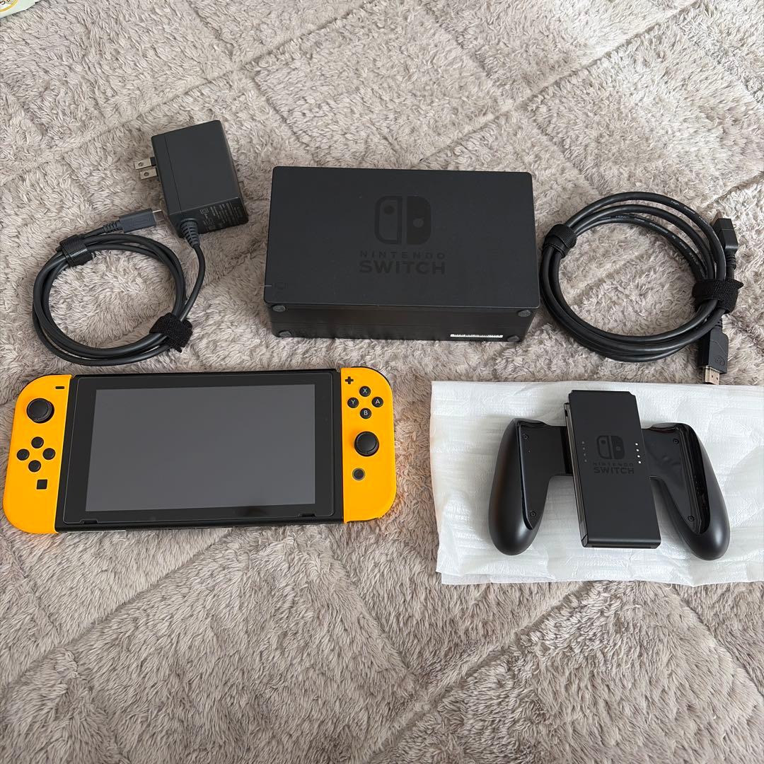 Nintendo Switch 本体 ネオンイエロー Nintendo Switch 本体 グリーン/イエロー Nintendo Switch 本体