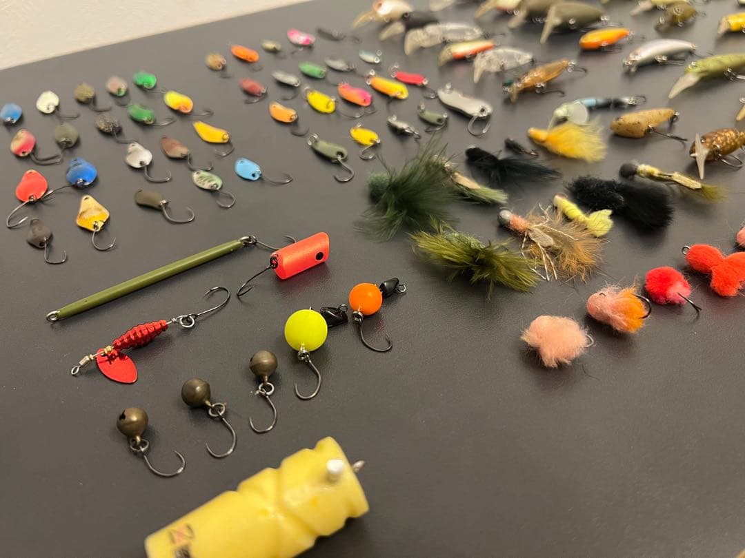 管釣り引退セット トラウト ルアーセット【タックルボックス