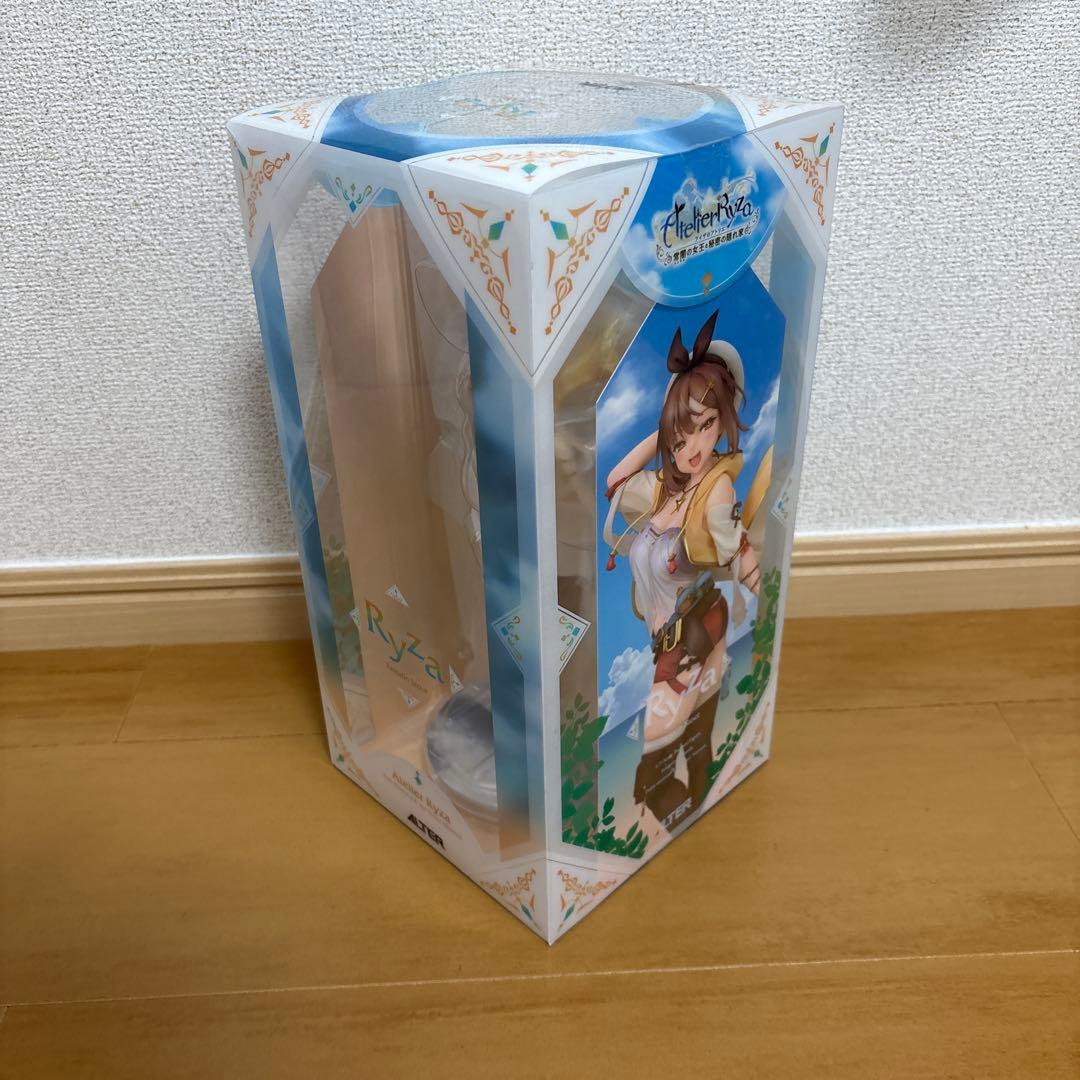 ALTER ライザ 1/7スケールフィギュア