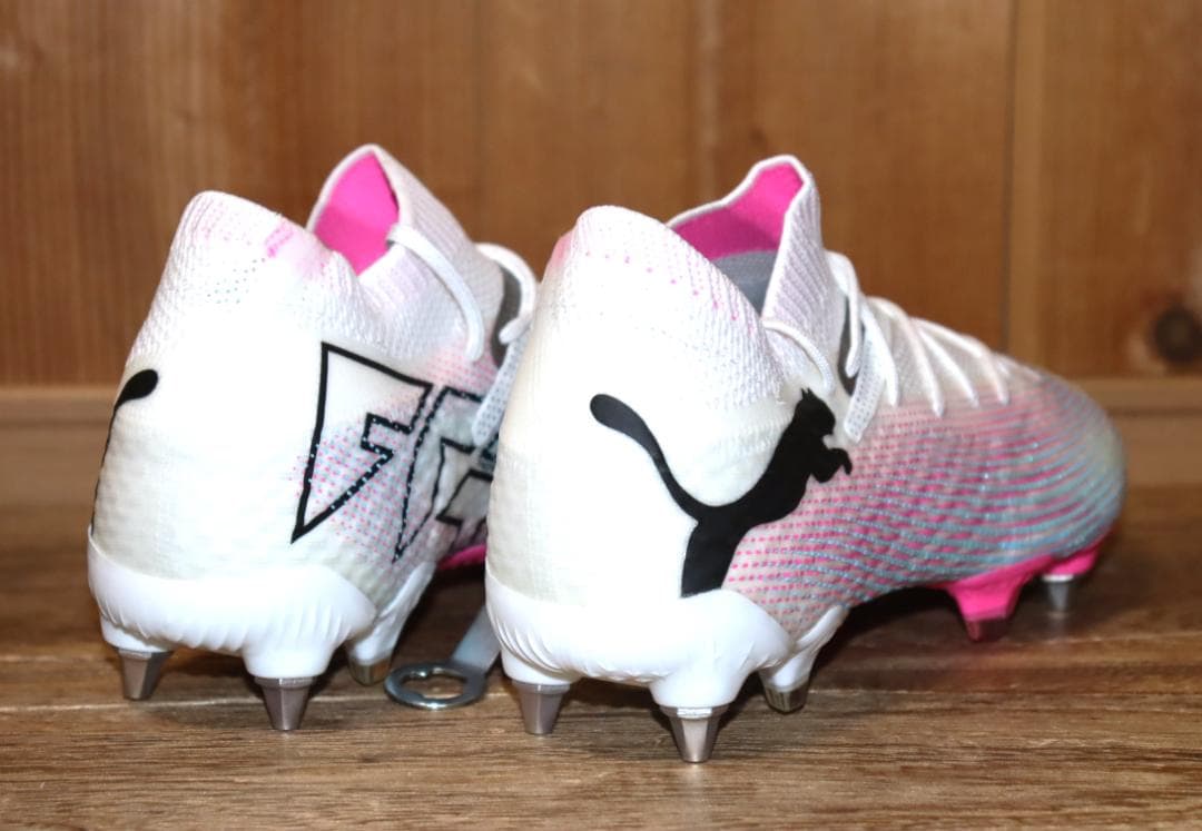 新品 PUMA フューチャー 7 アルティメット MXSG 25.5cm　Ⓗ