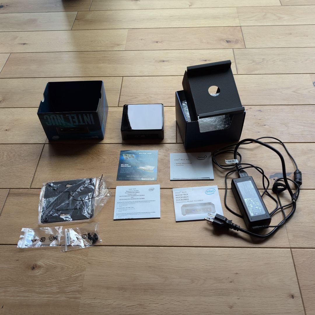 ミニPC Intel NUC8BEK i5-8259U 16GB 512GB SSD Intel NUC NUC8i5BEK i5-8259U CPU 16GB RAM 512GB SSD Wi-Fi Win 11