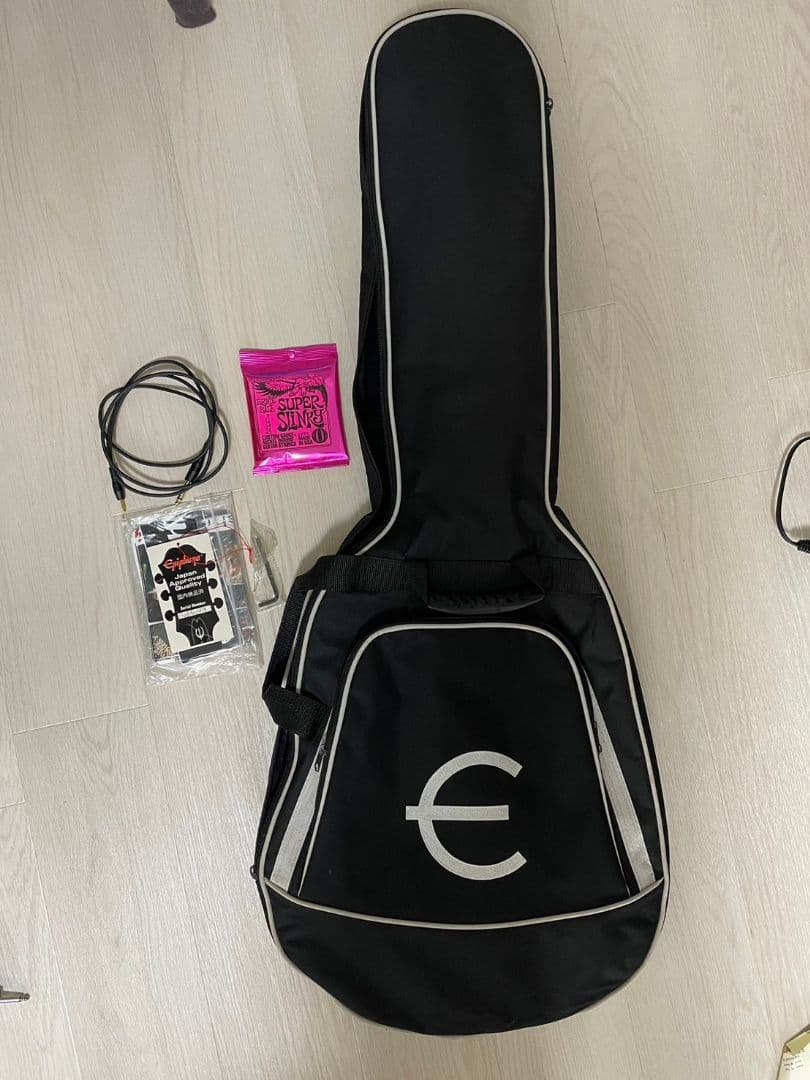 Epiphone Dot ギグバッグ・弦セット
