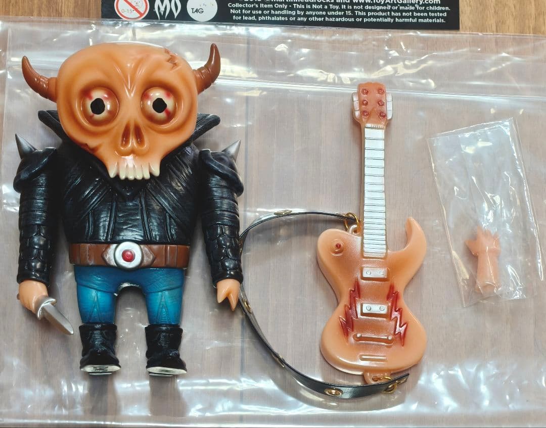 SKULLION toy art gallery ソフビ