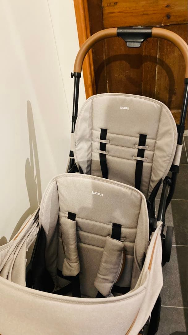 ベビーカー カトージ2SEATER NEXTベージュ レザー調ハンドル - メルカリ