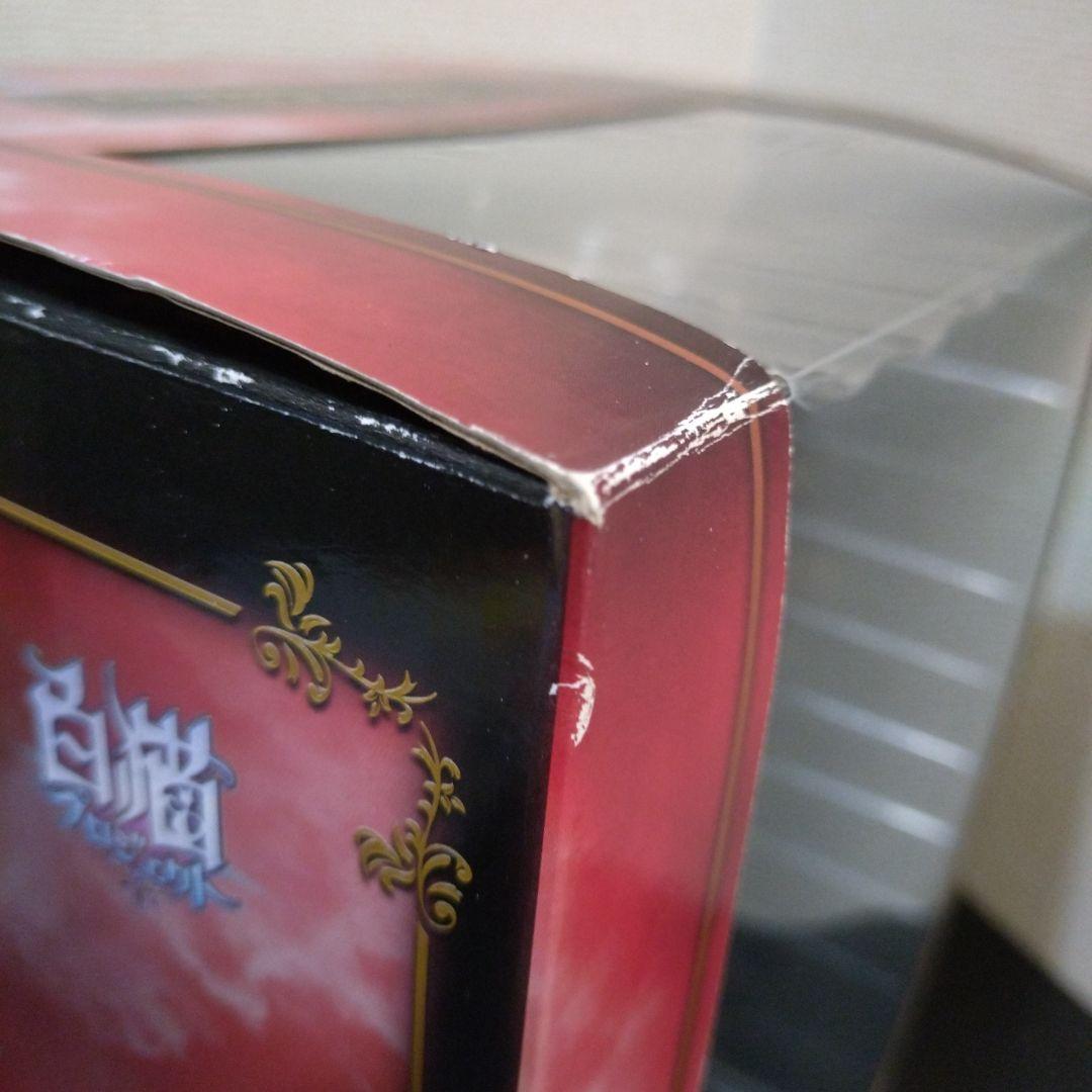 白猫　シャルロット　フィギュア