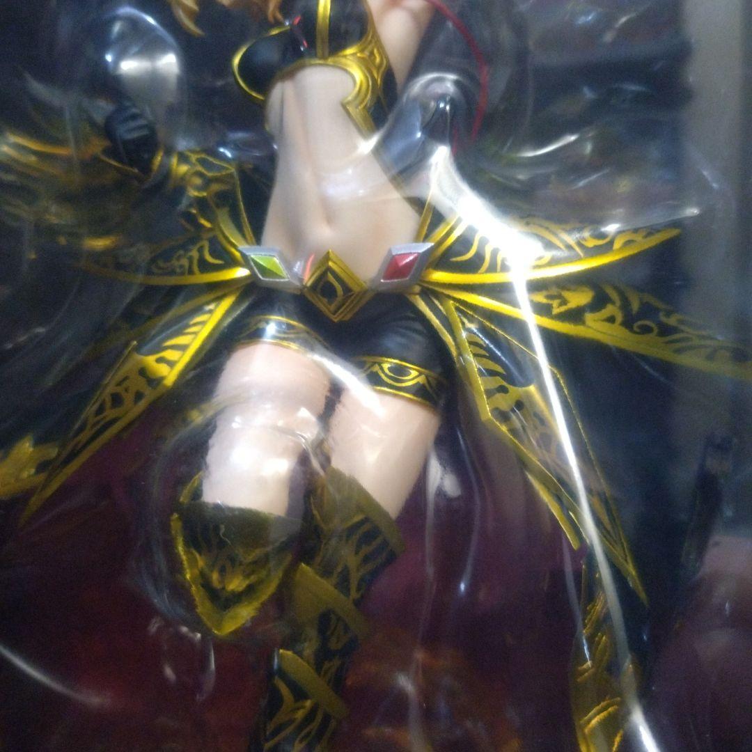 白猫　シャルロット　フィギュア