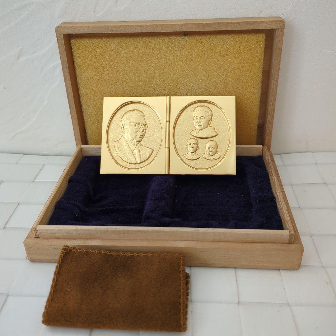 真如苑双親様両童子様レリーフ 金メッキ 人物彫刻 アート作品 木製