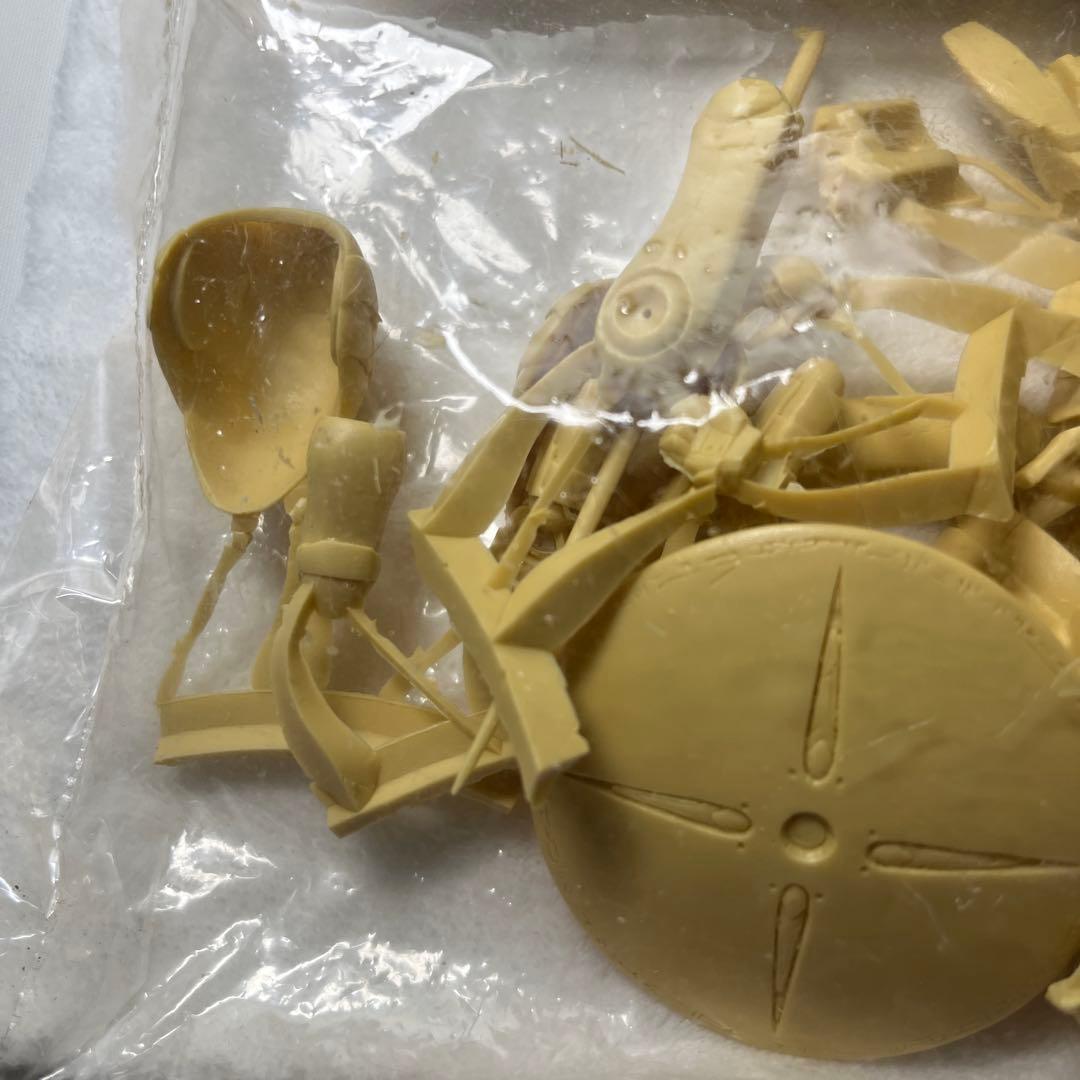 希少　ウェーブ　マグロウ 1/144 FSS ファイブスター物語