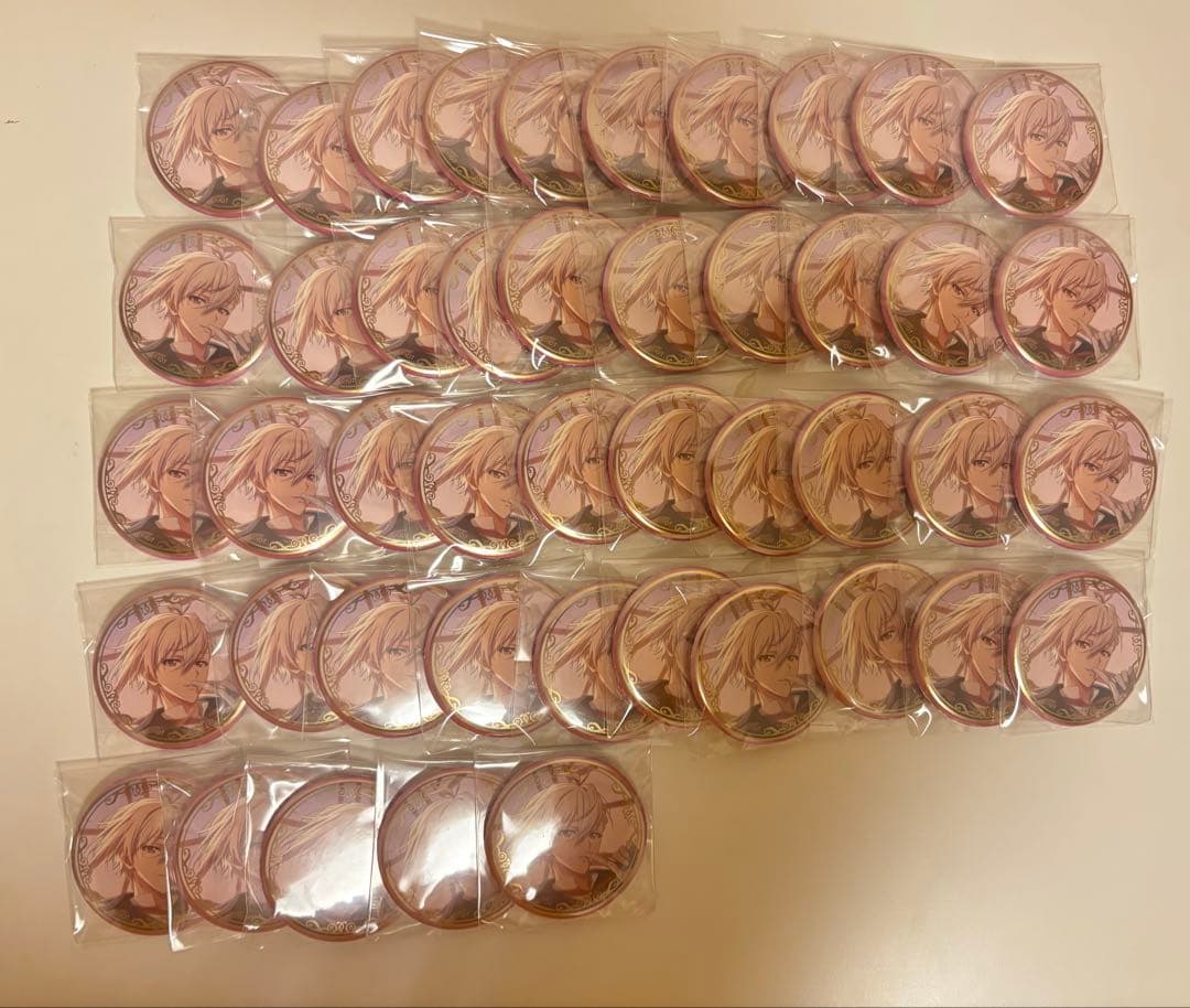 アイナナ 九条天 缶バッジ 記念日2022 (45個セット) アイナナ 九条天 缶バッジ記念日2022 （45個セット） - メルカリ