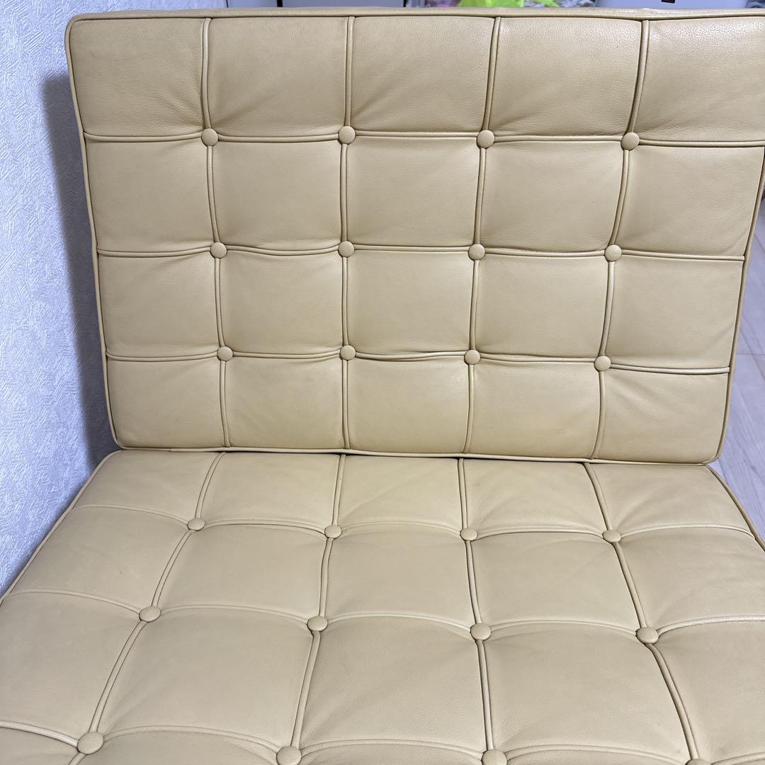 バルセロナチェア 本革 クロームフレームオットマンセット - メルカリ