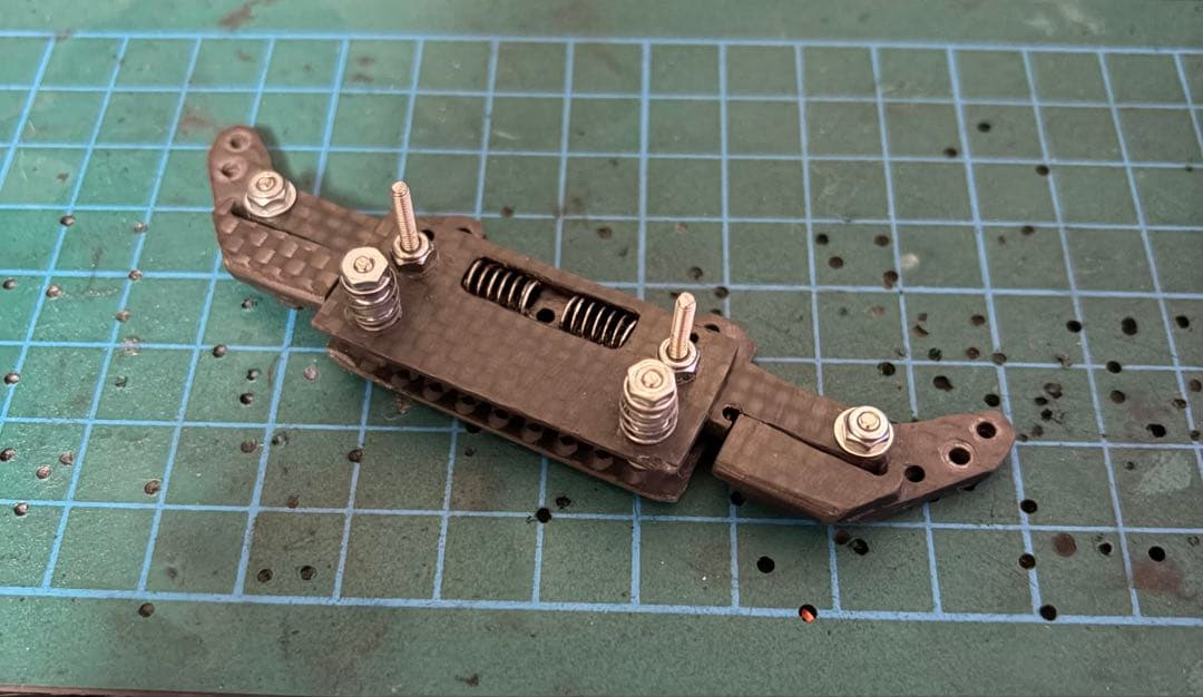 ミニ四駆 ピボットスラダン