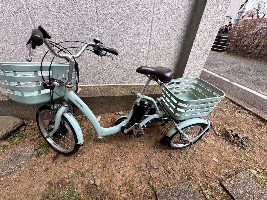 電動アシスト三輪車 ブリヂストン　送料込み　ラクットワゴン　最安値 下鴨店】1台限定✨電動アシスト三輪車が10万円台！?試乗車もあるよ