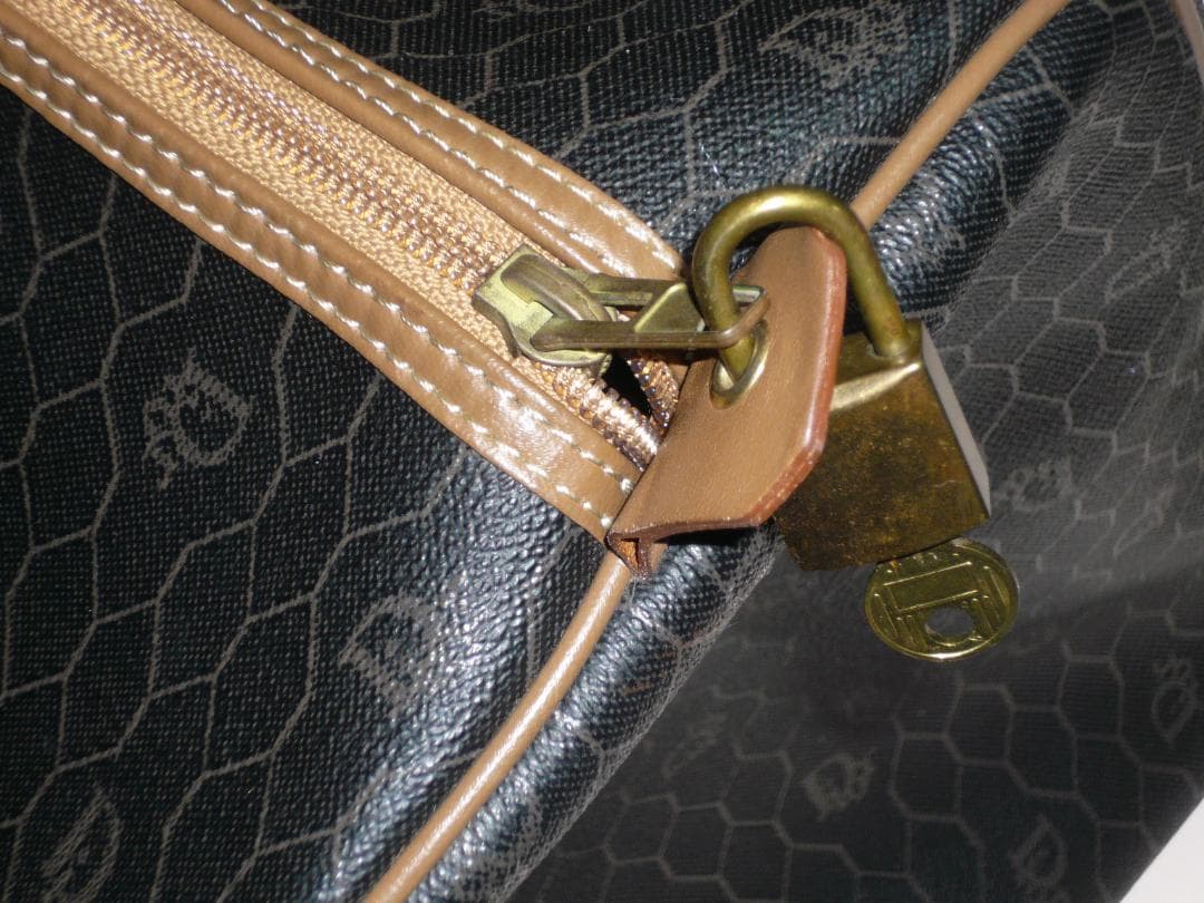 クリスチャン ディオール ハニカム柄 大きいボストンバッグ 保存袋